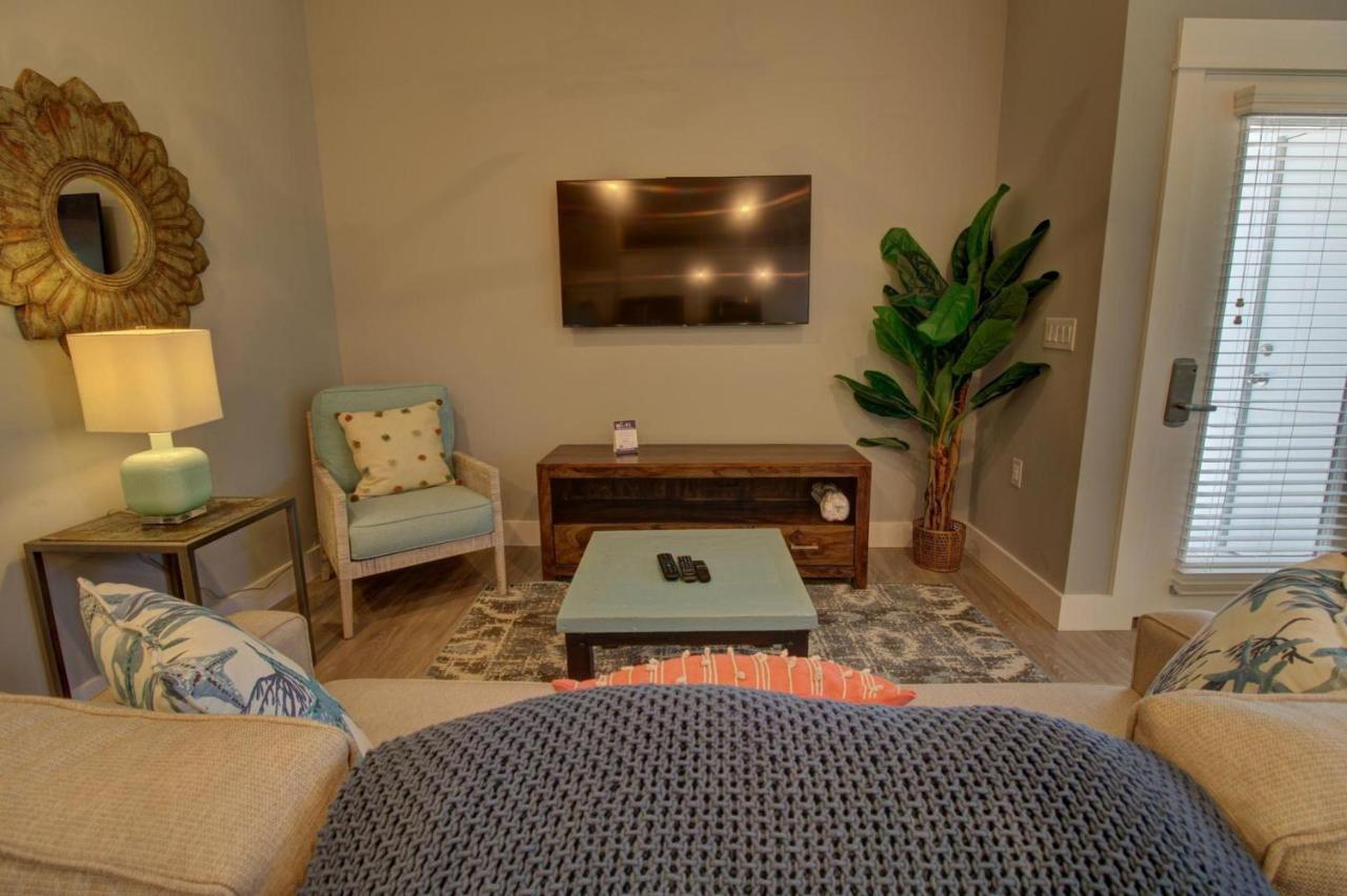Villa Beacon Quarters By Kees Vacations Corolla Esterno foto